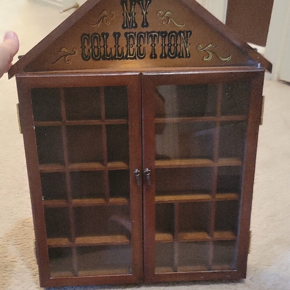 Enesco Brown Display Shelves Wall Decor - Picture 3 of 13